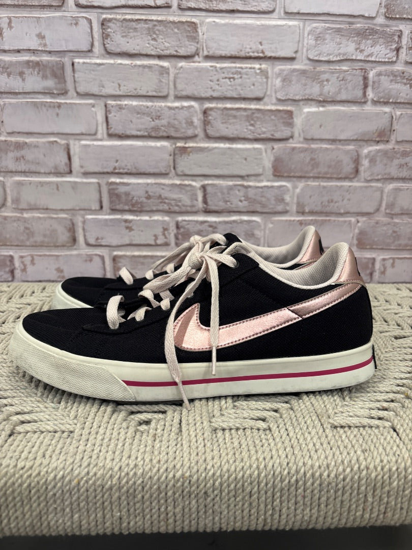 Nike Sneakers, Black/pink, 11, Used - Good