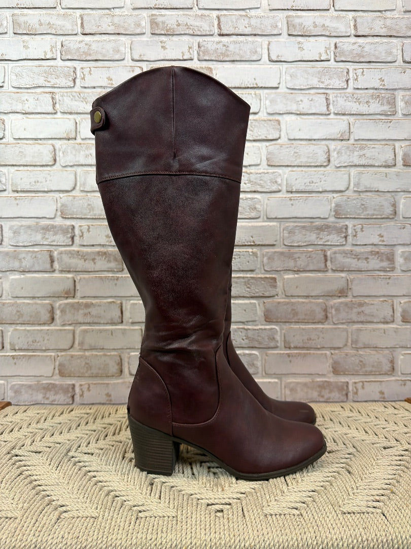 White mountain Boots, Burgundy, 8.5, Used - Good