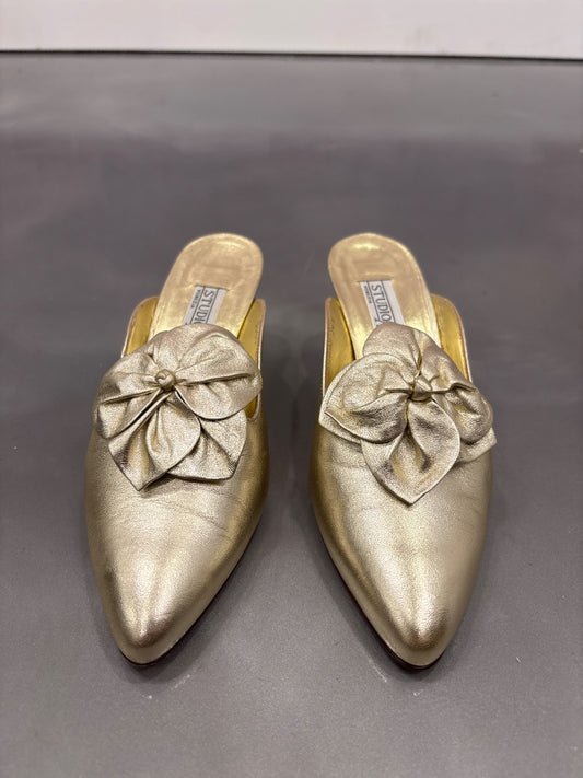 Studio Andrea Heels, Gold, 34.5, Used - Good