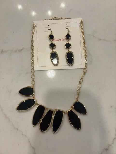 Stella & Dot Jewelry Set – Gold/Black – New With Tags Condition