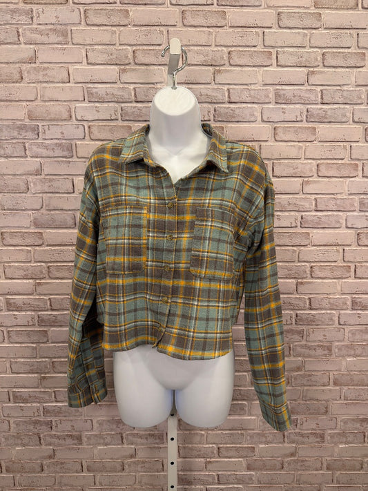 Love Tree Shirt, Green multi plaid, Medium, Used - Good