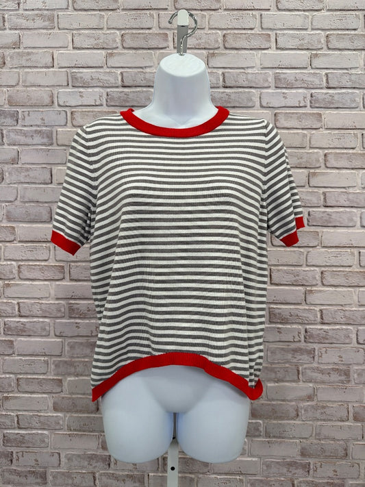 Dokotoo Tee shirt, grey/white stripes, Small, Used - Good