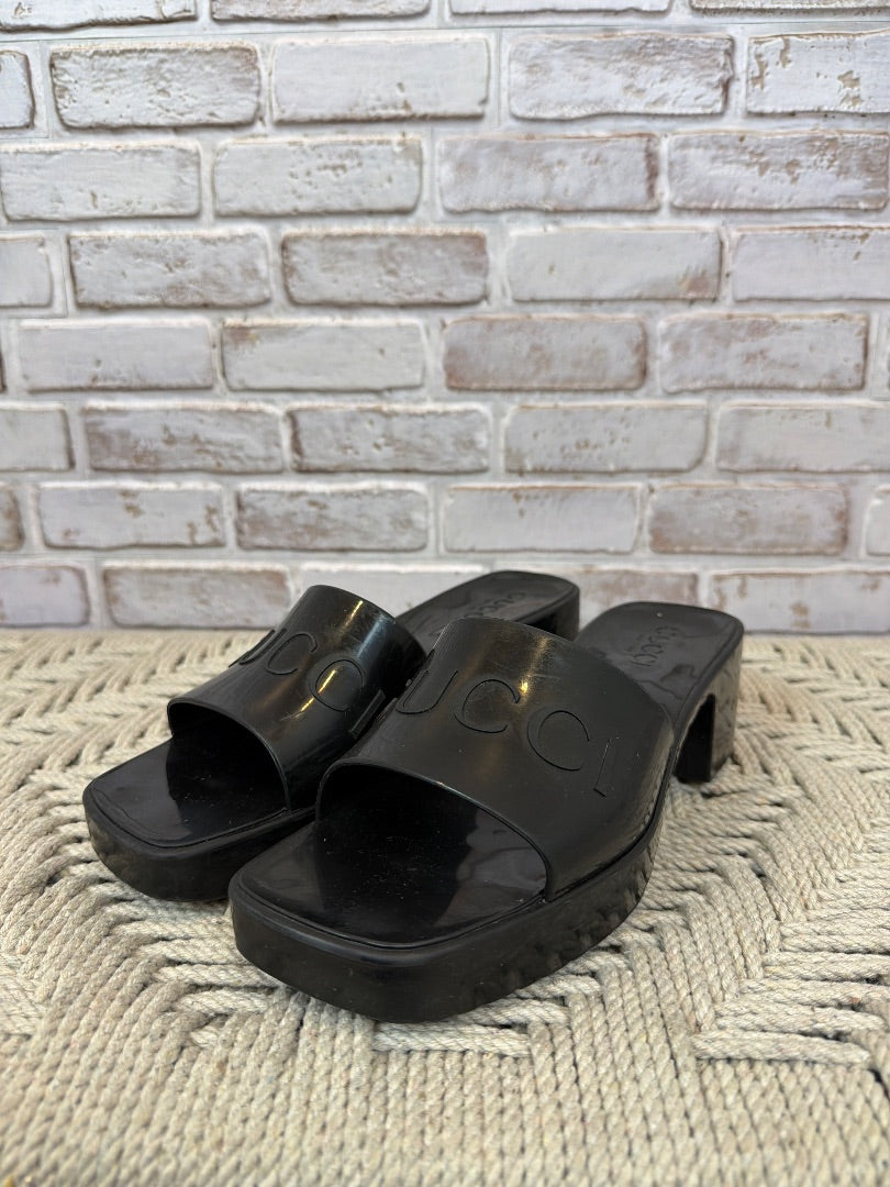 Gucci Sandals, Black, 38, Used - Good