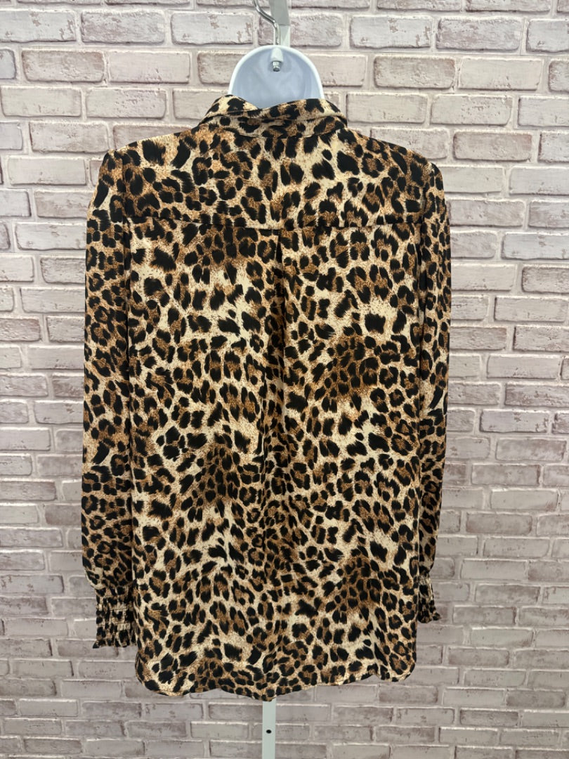 Blouseology Shirt, Leopard, Large, Used - Good