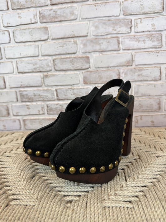 Charles David Clog Heels, Black, 37, Used - Excellent