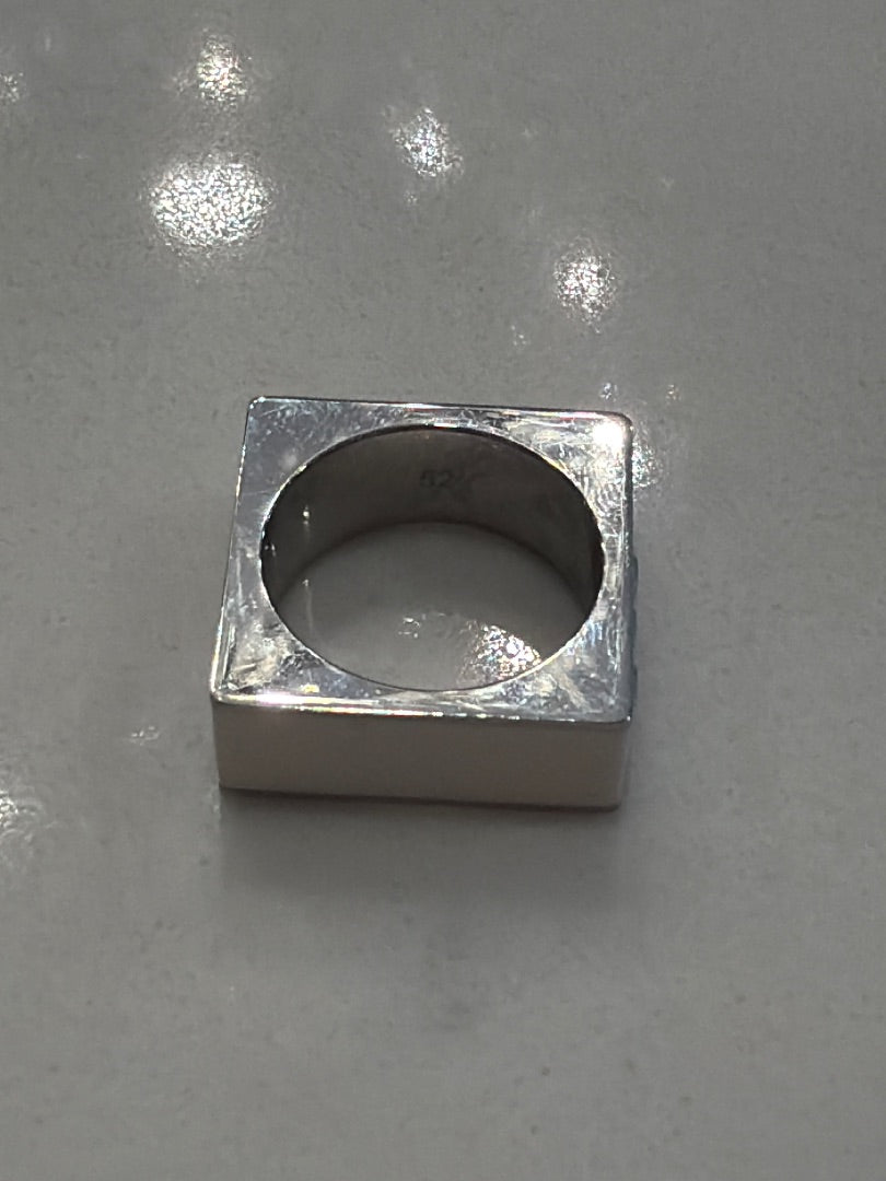 Swarovski Ring, Silver/white/black, 5.5, Used - Good