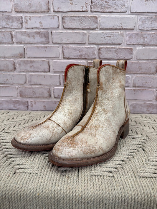 Bed Stu Tabitha Booties, white/tan, 7, Like New