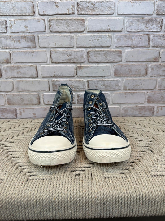Fashion Sneakers, Denim, 42, Used - Good