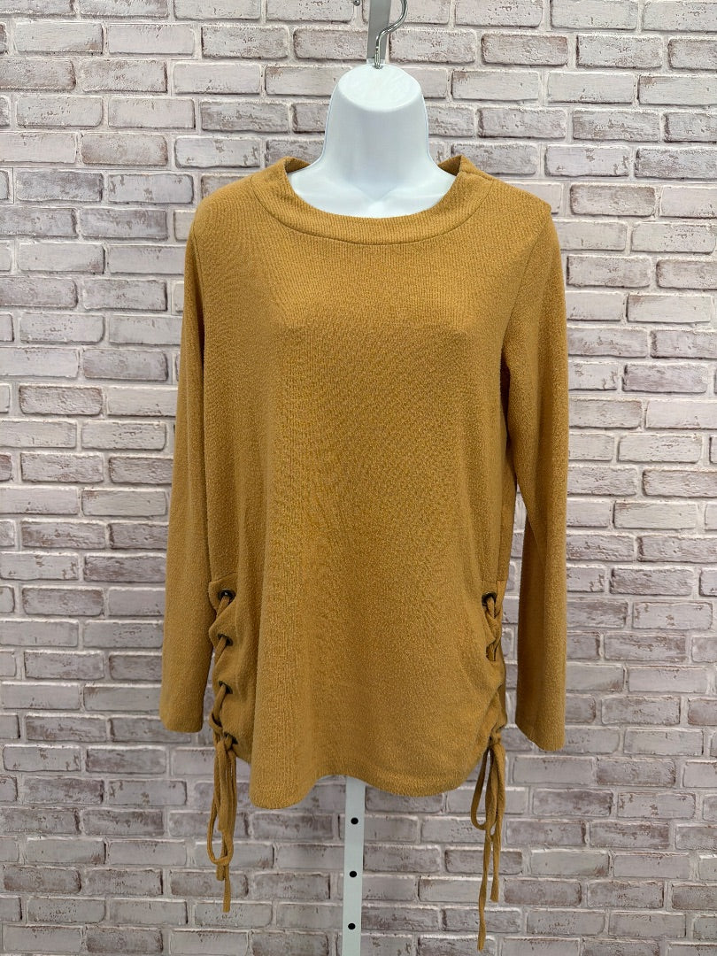 West Coast Love Shirt, Yellow, Medium, Used - Good