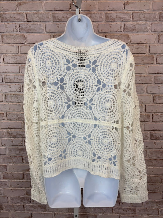 Liv los angeles Sweater, White, Medium, New With Tags