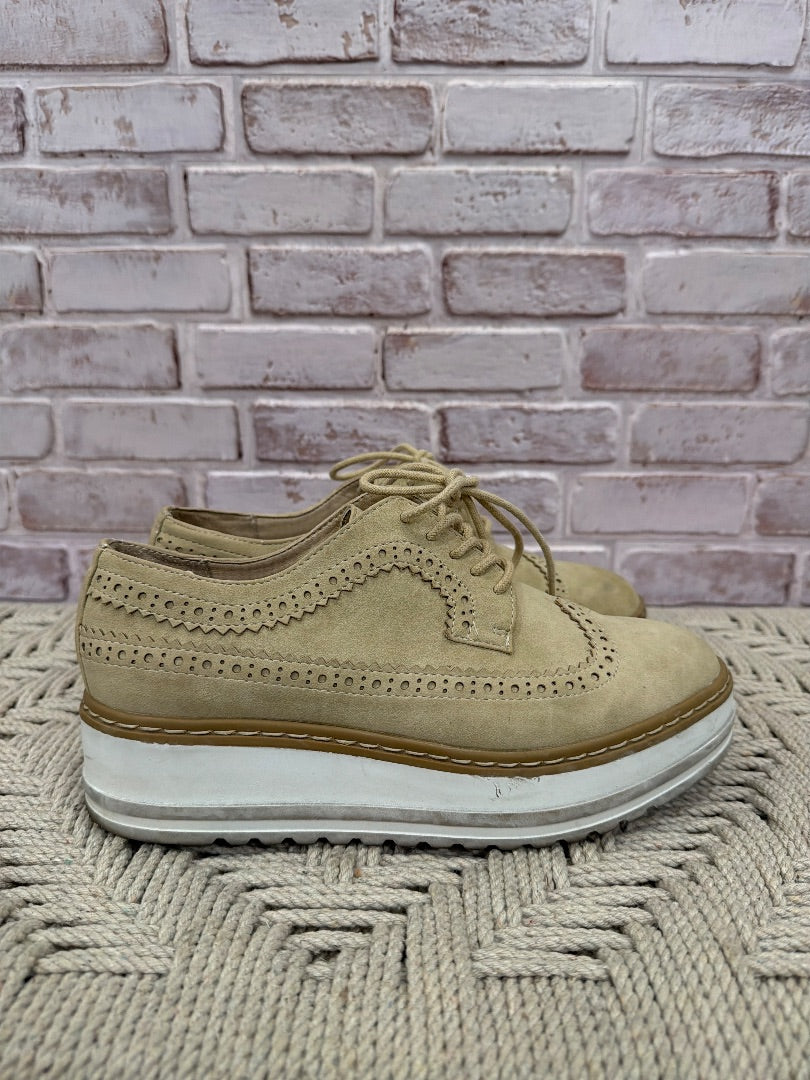 Seven Dials Sneakers, Tan, 7.5, Used - Good