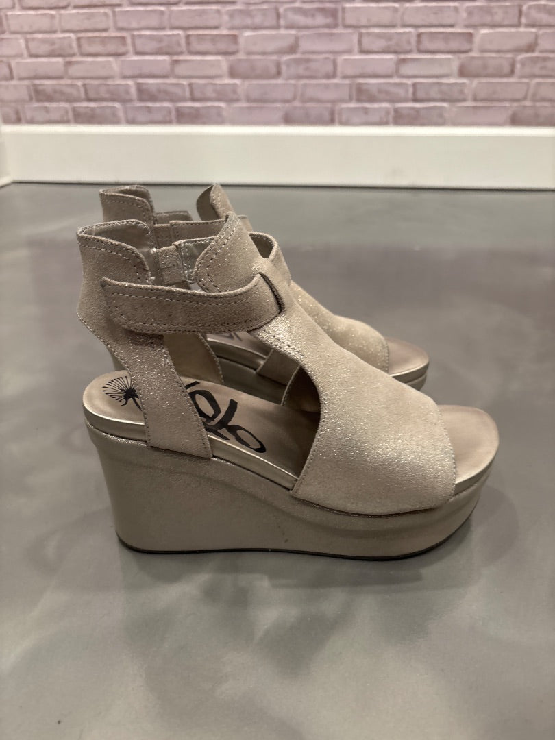 Otbt Platform, Champagne, 8, Used - Good
