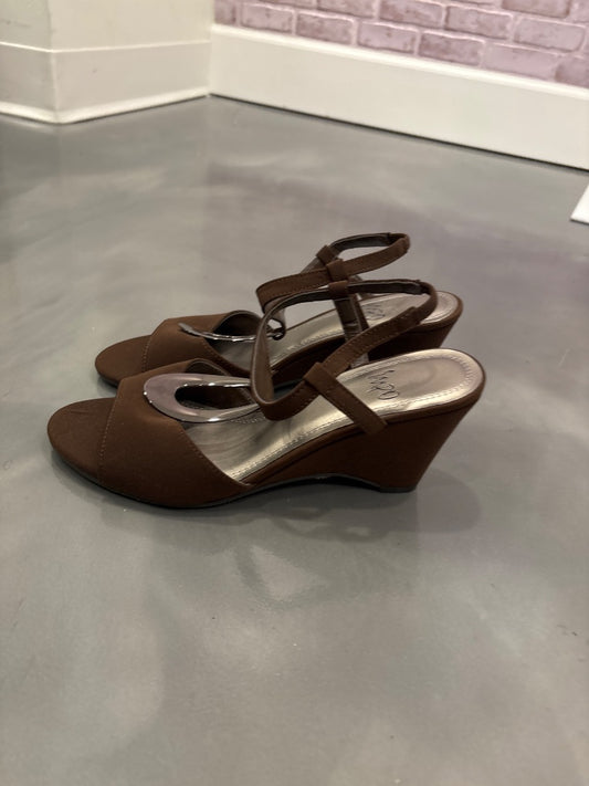Impo Heels, Brown/silver, 7.5, Used - Good