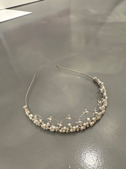 Various Tiara, Silver/white, One Size, Used - Good