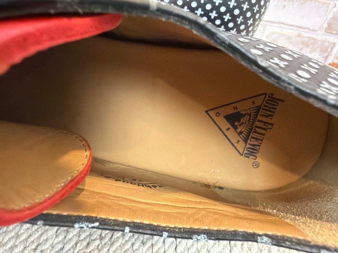 John Fluevog Prepare Lace Up Shoes – Berry Dots, Size 9.5 – Brand New Condition