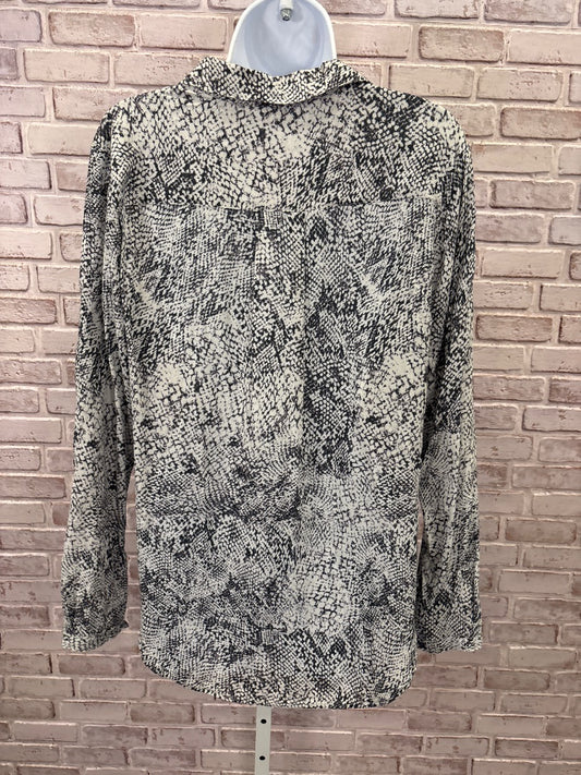 Cloth & Stone Shirt, Snakeskin, Medium, Used - Good