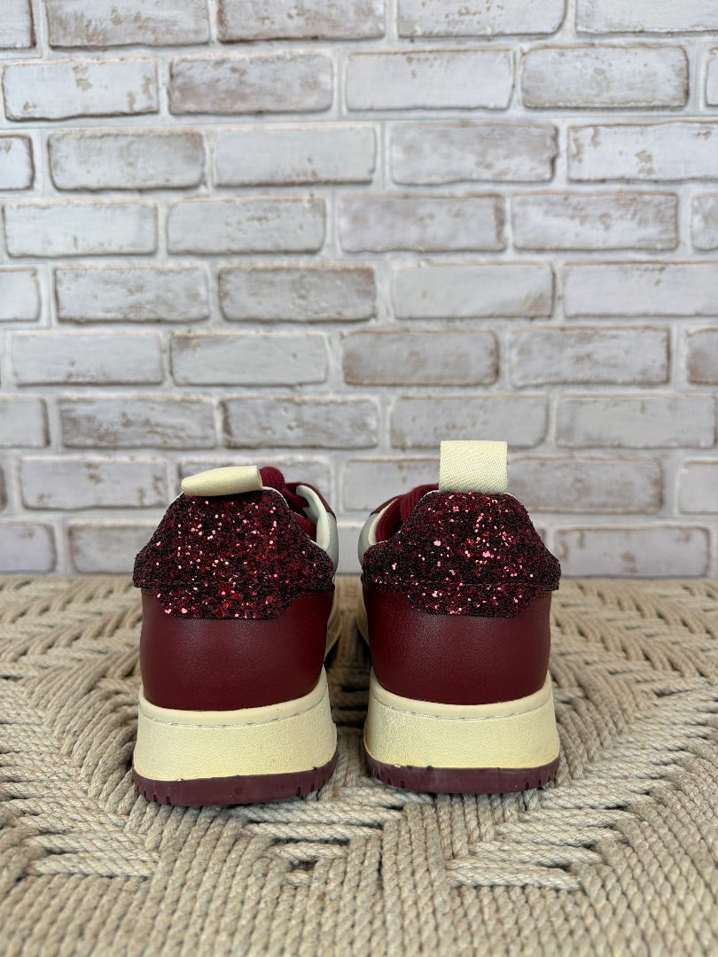 Mi.im Sneakers, Maroon/white, 7, Like New
