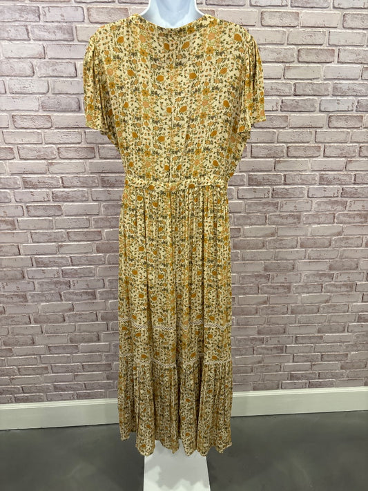 Cotton & Rye Outfitters Dress, Yellow/orange floral, Large, Used - Good