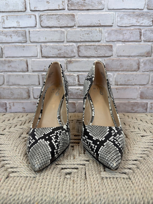 Mix no 6  Danyah Heels, Snakeskin, 9.5, Used - Good