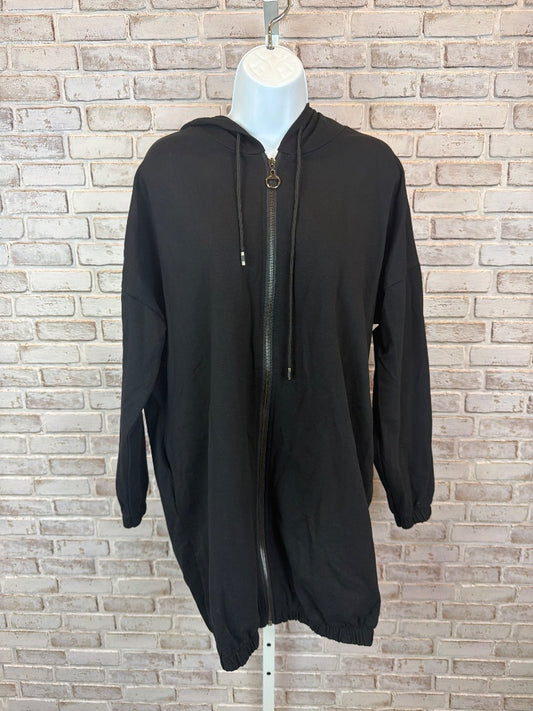 Venti 6 “The World is Yours” Sweatshirt, Black/white, Small, Used - Excellent