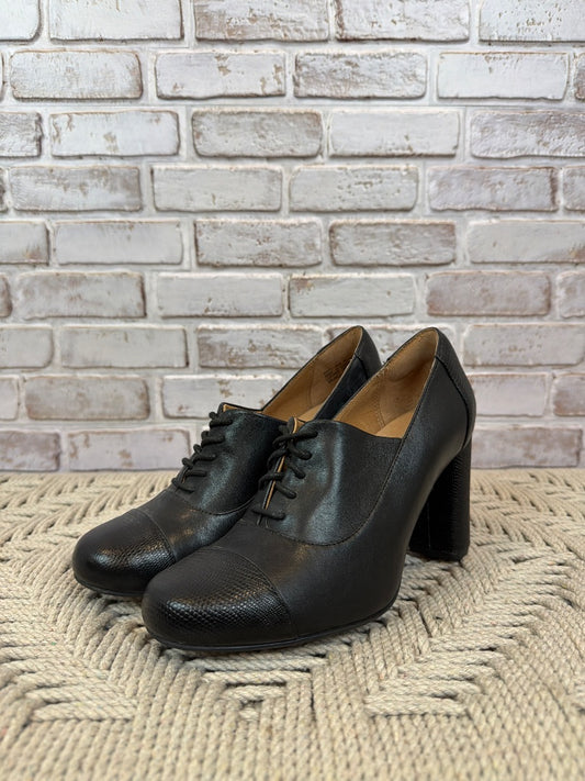 Clarks Loafers, Black, 6.5, Used - Good