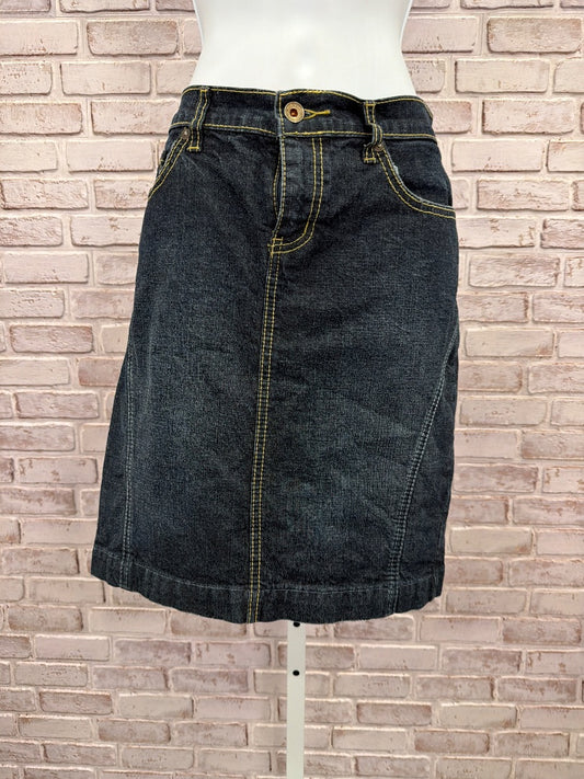 X2 Skirt, Dark denim, 6, Used - Good