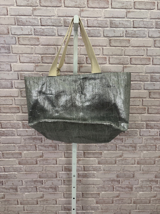 Various large tote, Silver, One Size, Used - Excellent