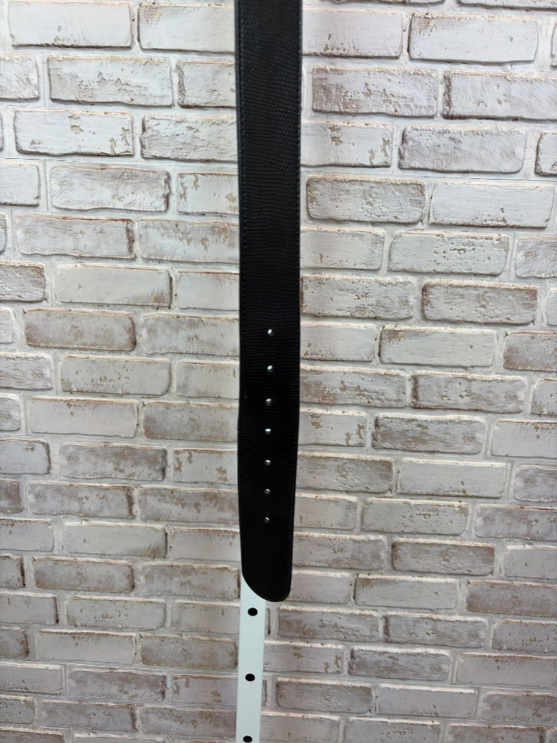 The limited Belt, Black, Medium, Used - Good