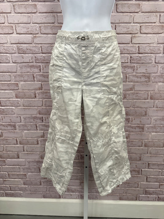 Calvin Klein Capris, Grey camo, Medium, Used - Good