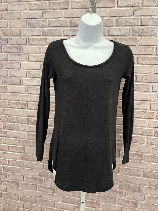 Brass plum Shirt, Grey, XS, Used - Good