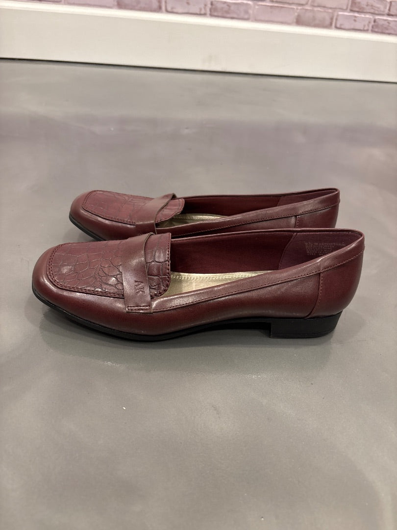 Anne Klein Loafers, Maroon, 9.5, Used - Good