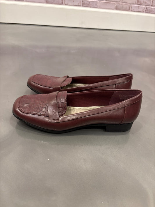 Anne Klein Loafers, Maroon, 9.5, Used - Good