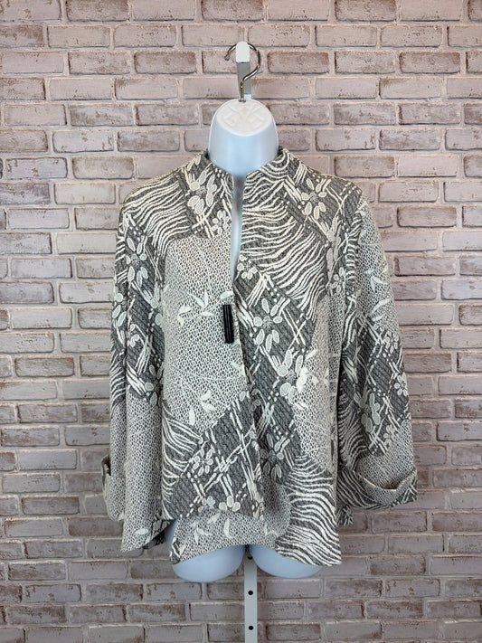 Yushi Jacket, Grey/white, Medium, Used - Excellent