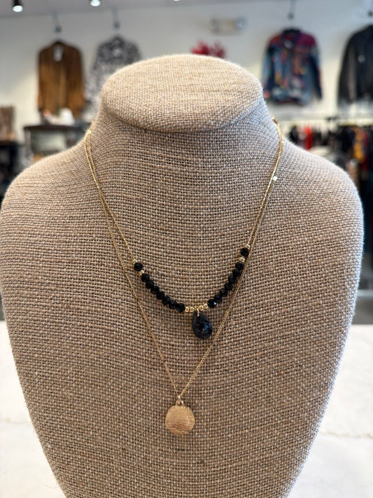 Various Necklace, Gold/black, One Size, Used - Excellent