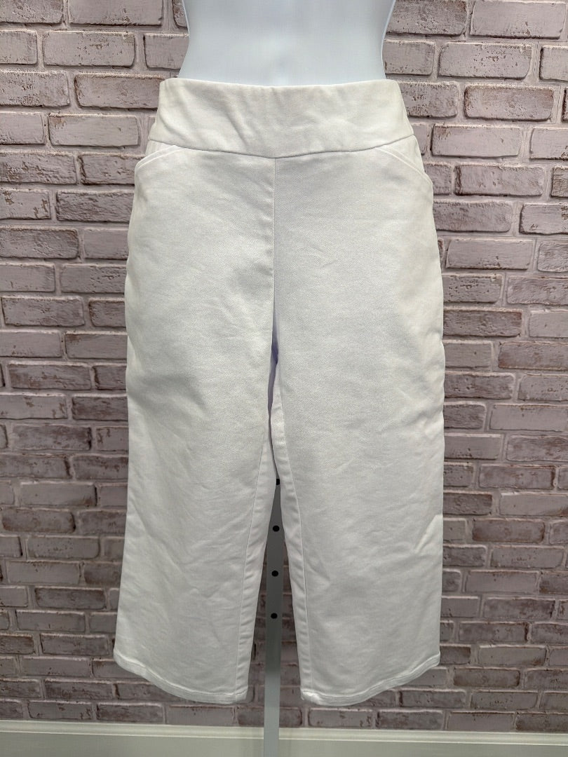 Croft & Barrow Capris, White, 4, Used - Good