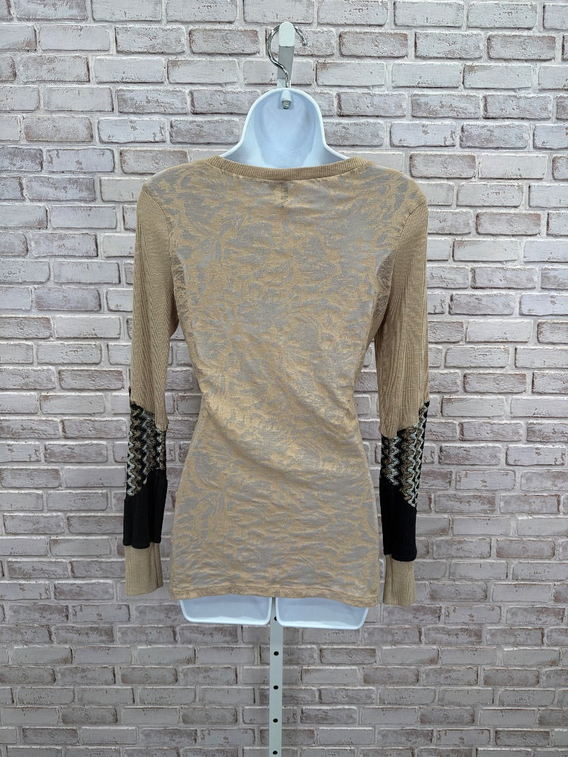 BKE Shirt, Tan multi, Medium, Used - Good