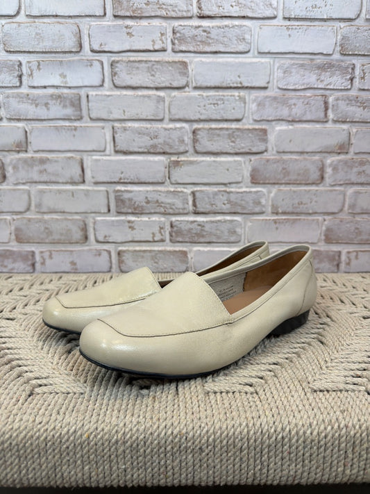 Array Loafers, Beige, 10.5N, Used - Excellent