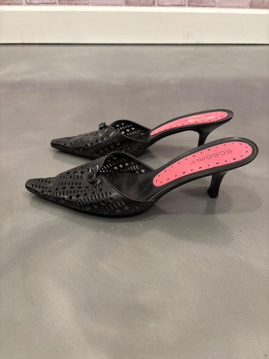 BCBGirls Kitten heels, Black, 8, Used - Good