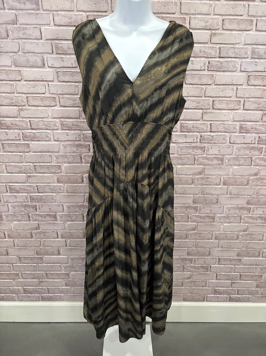 Grade & Gather Dress, Green multi, Medium, Used - Good