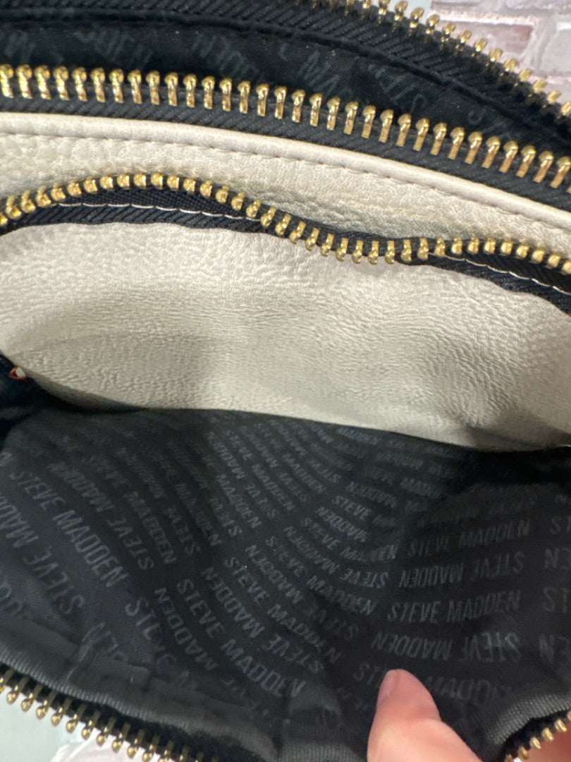Steve Madden Crossbody, Beige/black, One Size, Used - Good