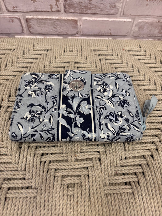 Vera Bradley Wallet, Blue multi, One Size, Used - Good