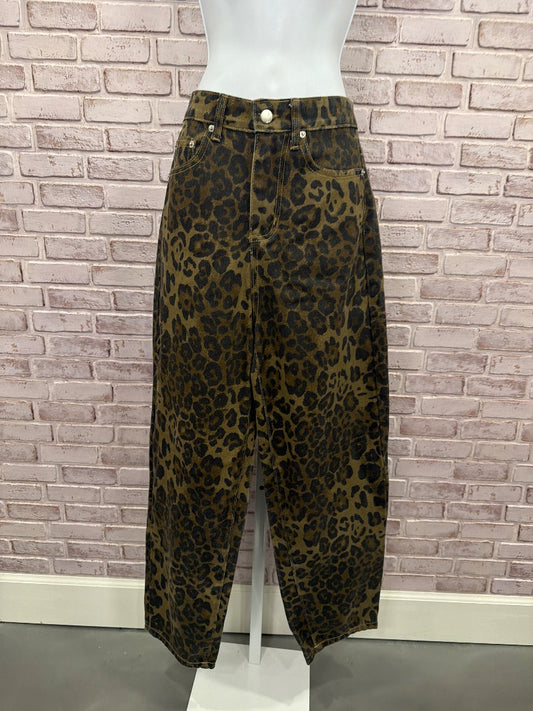 Various Jeans, Leopard, Medium, Used - Good