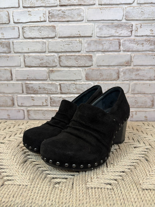 Dansko Heels, Black, 39, Used - Excellent