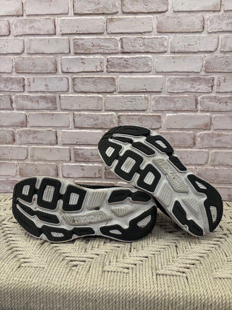 Hoka W Bondi 7 Sneakers, Black, 8.5, Used - Good