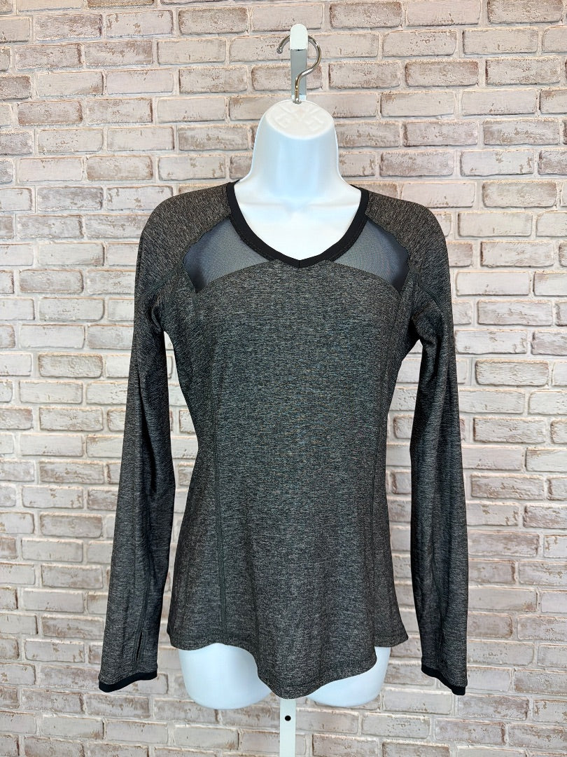 Lululemon “Soul” Shirt, Grey, 6, Used - Good