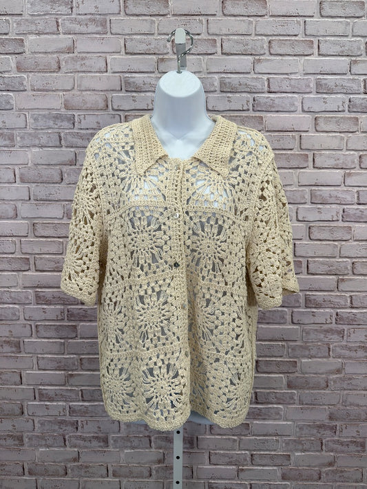 Ultra Pink Shirt, Tan, Large, Used - Good