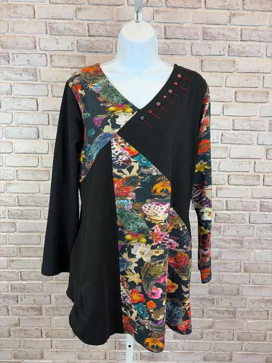 Parsley and sage Shirt, Multi, Large, Used - Excellent