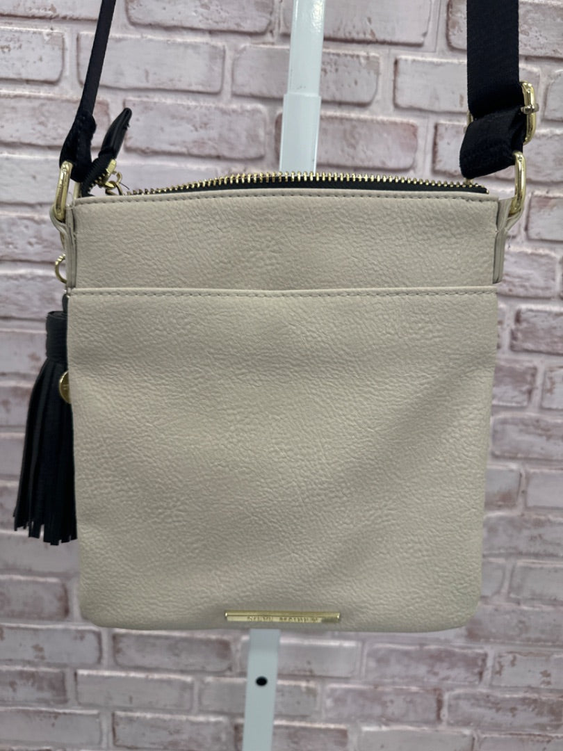 Steve Madden Crossbody, Beige/black, One Size, Used - Good