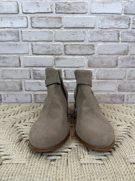 Giani Bernini Booties, Grey, 7.5, Like New