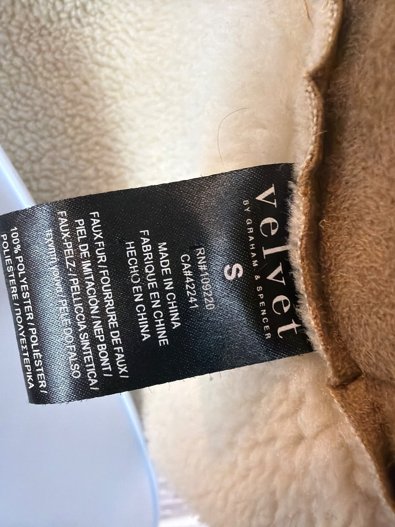 Velvet Vest, Tan, Small, Used - Excellent